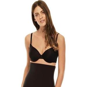 Reggiseno con coppa preformata e ferretto