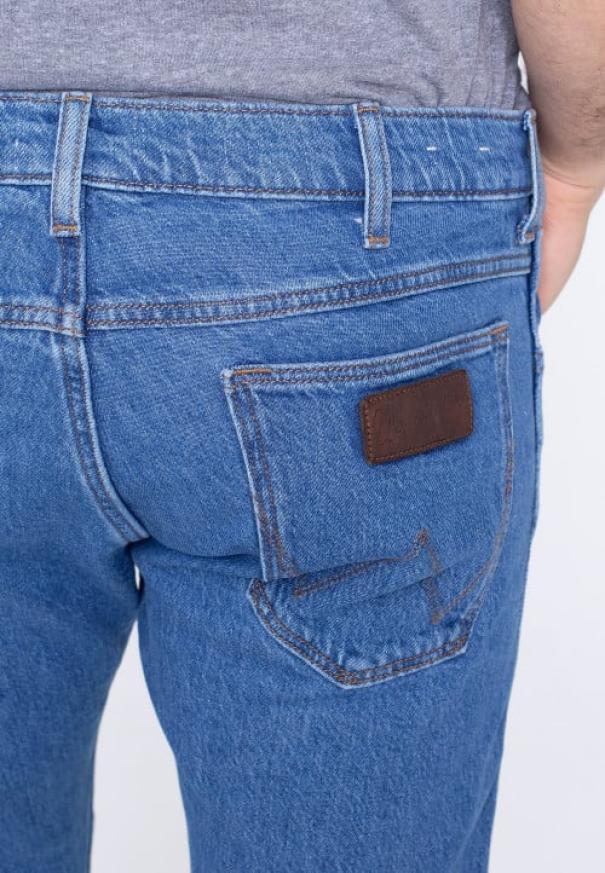 wrangler jeans bryson all in stone