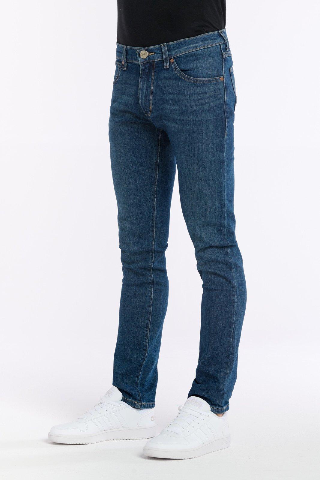 wrangler jeans larston slim sabbiato al the the