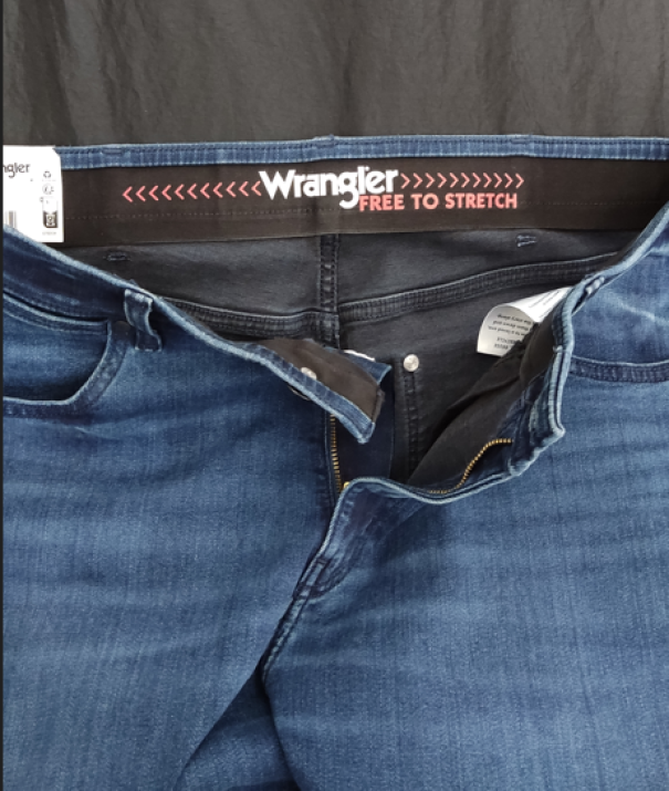 wrangler jeans uomo larston slim free to stretch  blu scuro