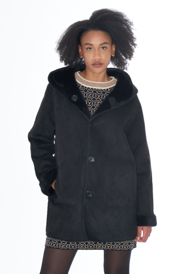 Cappotto corto donna modello Teddy reversibile Yes Zee nero