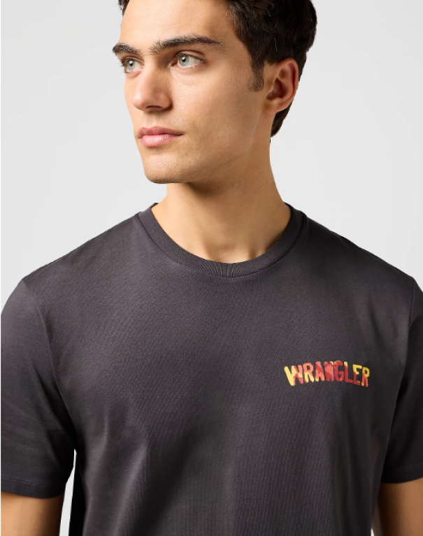 wrangler t-shirt con scritta spalle murales nero - foto 6